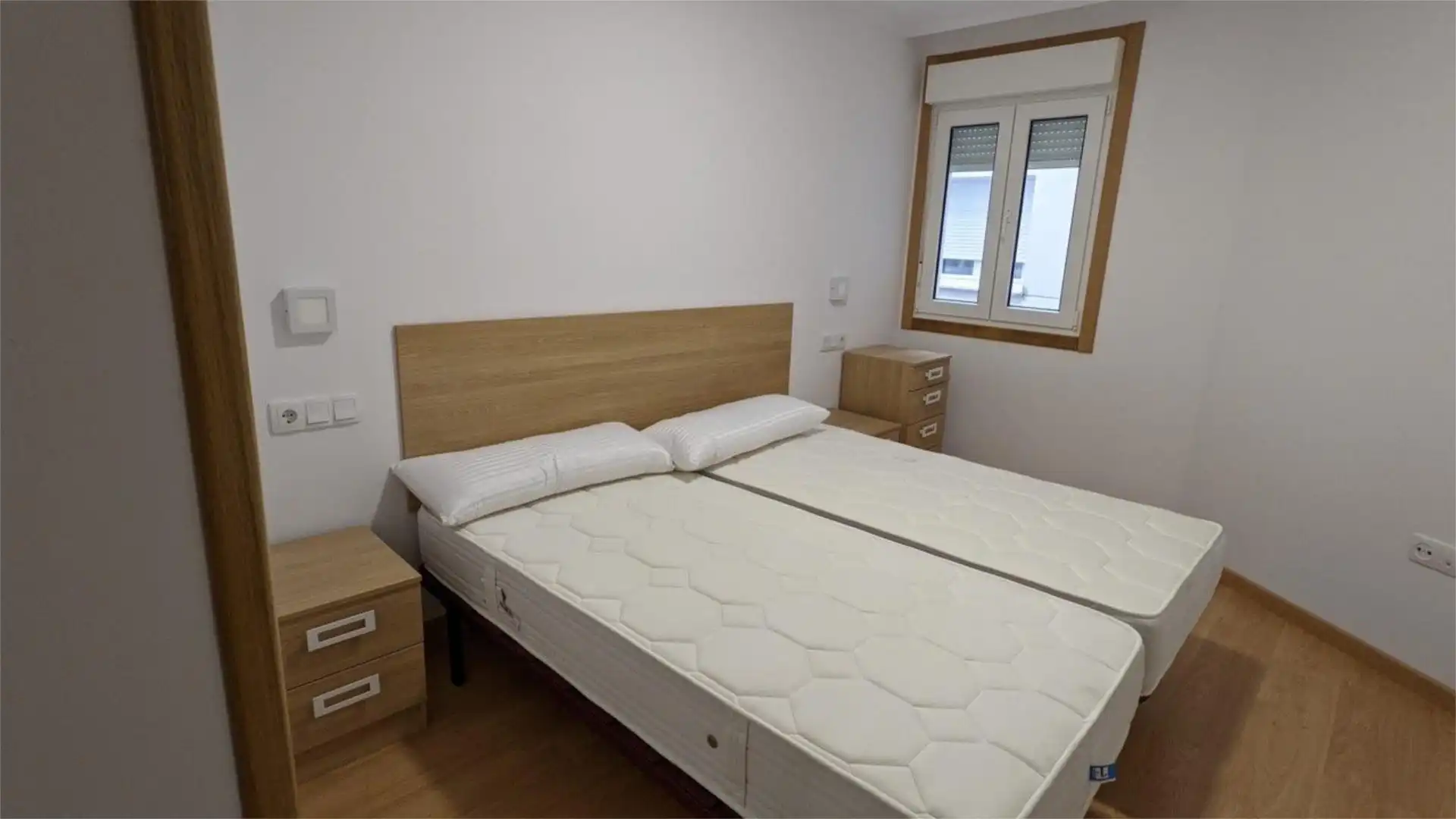 Piso en venta en Camiño Da Igrexa B, 2, Viveiro Habitación de Piso en venta en Viveiro con Piscina