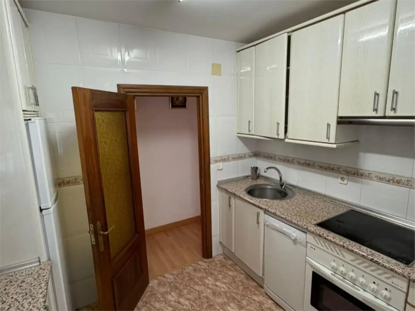 Cuina de Pis en venda en Madrid amb Aire condicionat, Calefacció i Terrassa