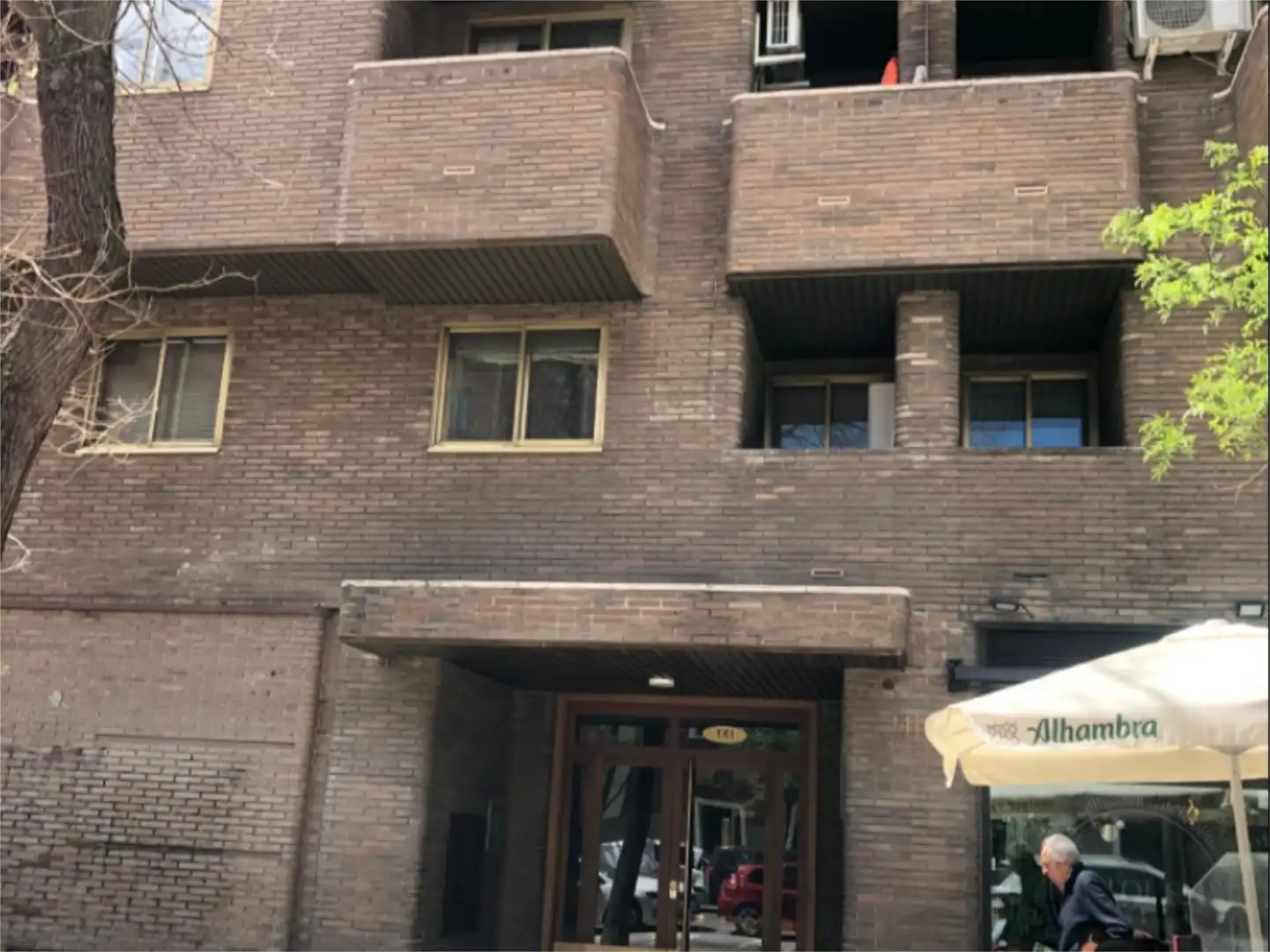 Außenansicht von Wohnung zur Miete in Madrid mit Heizung, Parkett und Terrasse