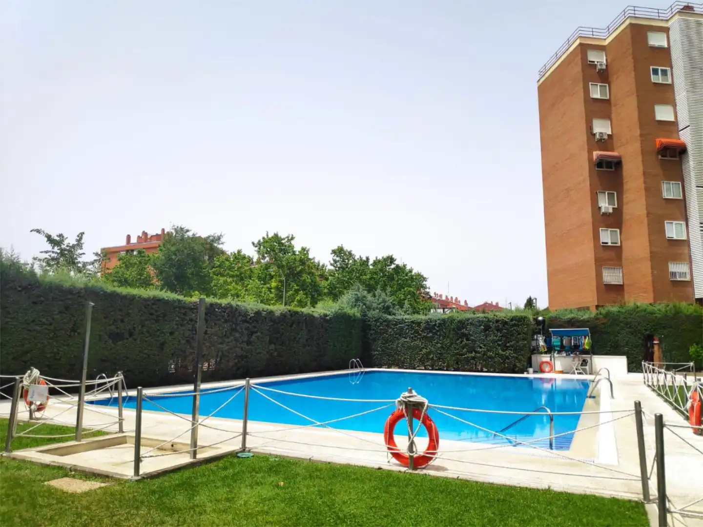 Piscina de Pis de lloguer en  Madrid Capital amb Aire condicionat, Calefacció i Parquet