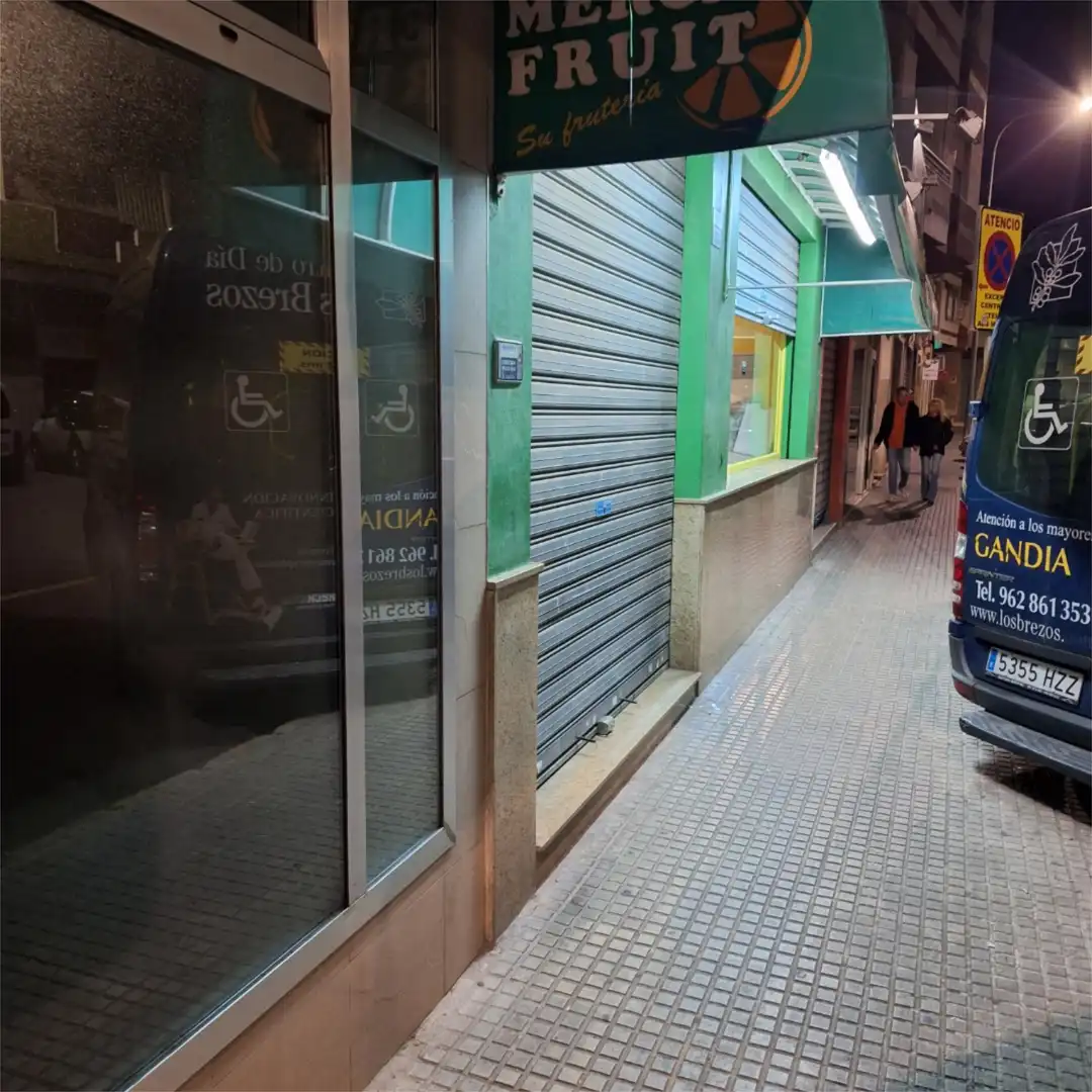 Geschaftsraum zur Miete in Gandia mit Klimaanlage