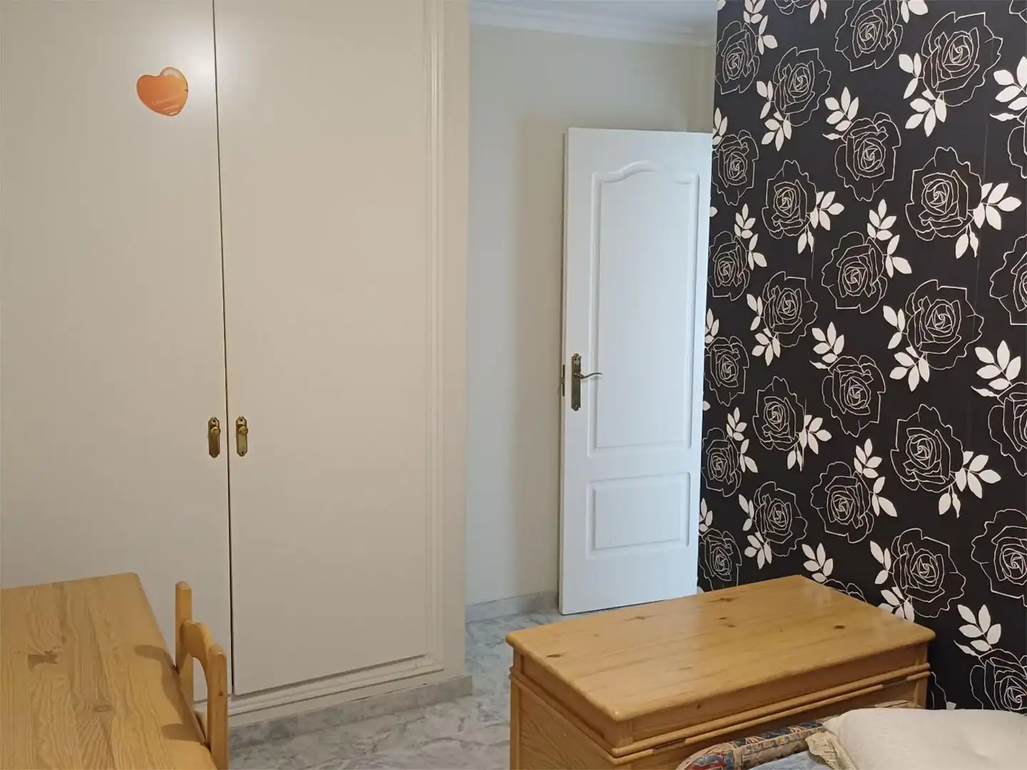 Casa adosada en venda a Calle Venus, 4, San García Dormitori de Casa adosada en venda en Algeciras amb Aire condicionat, Calefacció i Jardí privat