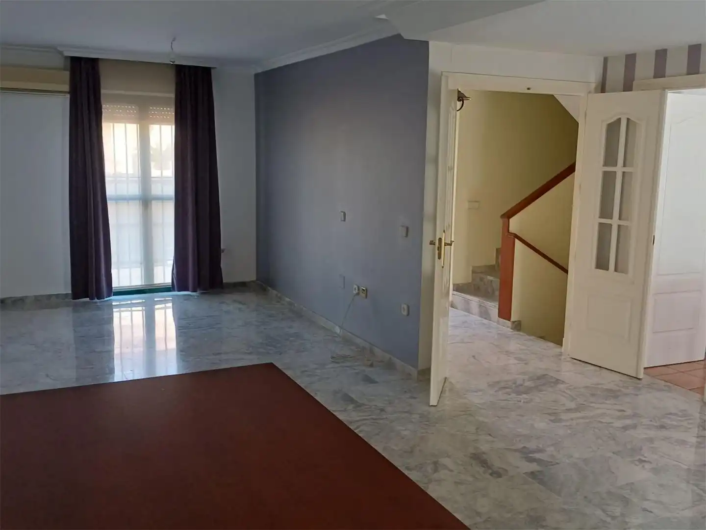 Casa adosada en venda a Calle Venus, 4, San García Casa adosada en venda en Algeciras amb Aire condicionat, Calefacció i Jardí privat