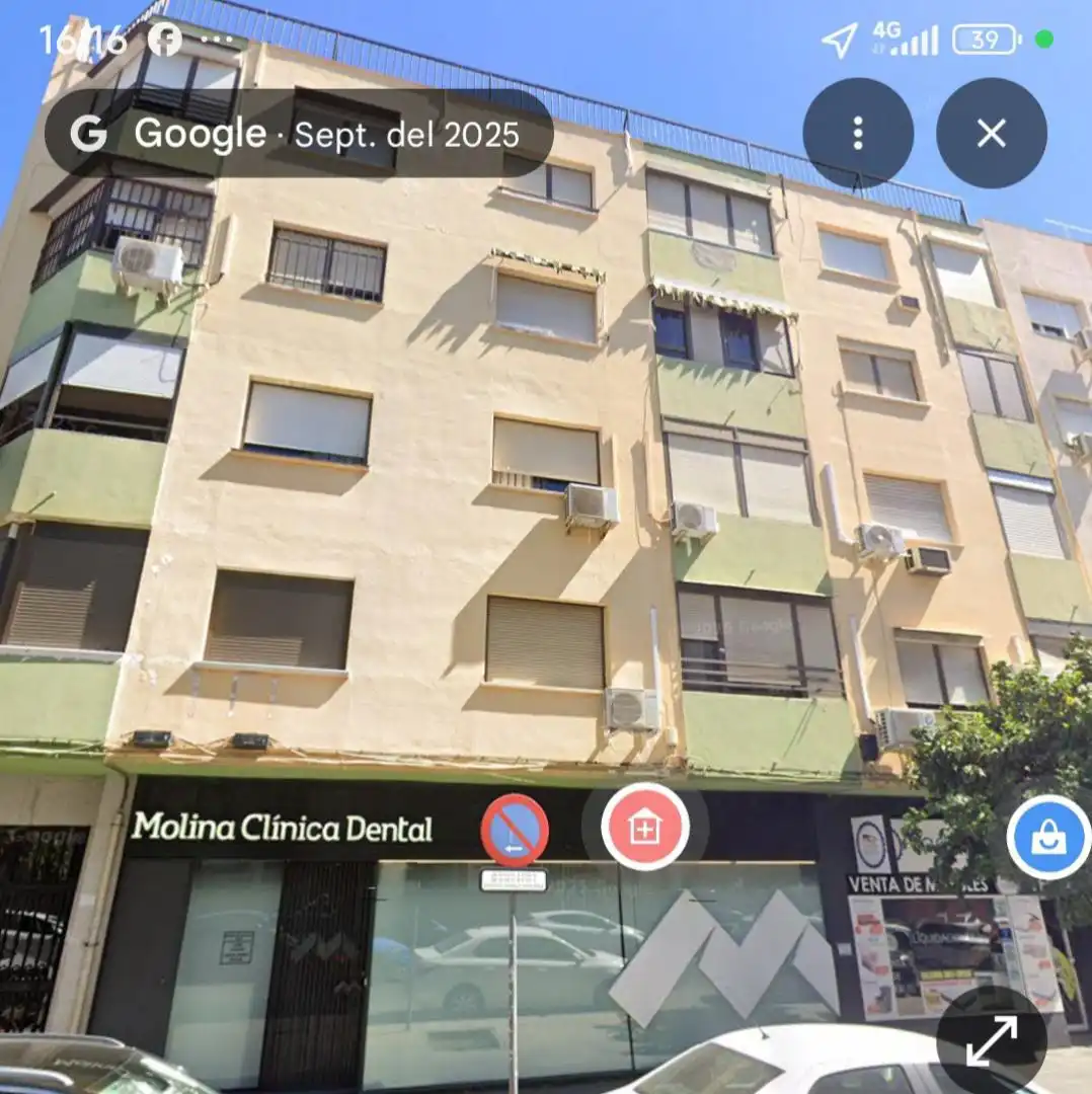 Vista exterior de Piso en venta en  Sevilla Capital con Terraza y Trastero