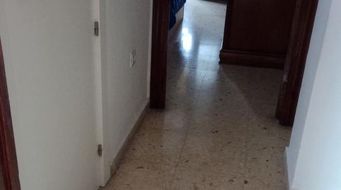 Foto 2 de Piso en venta en Avenida de Pino Montano, 20, Cruz Roja, Sevilla Capital
