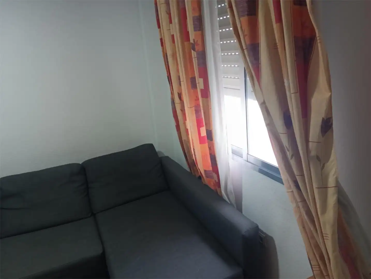 Living room of Flat for sale in Sevilla  with Terrace and Storage room