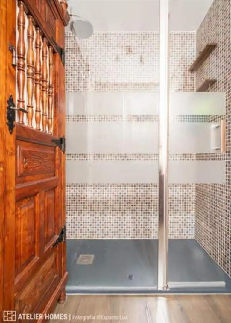 Piso en venta en Sallent de Gállego Baño de Piso en venta en Sallent de Gállego con Calefacción, Jardín privado y Terraza