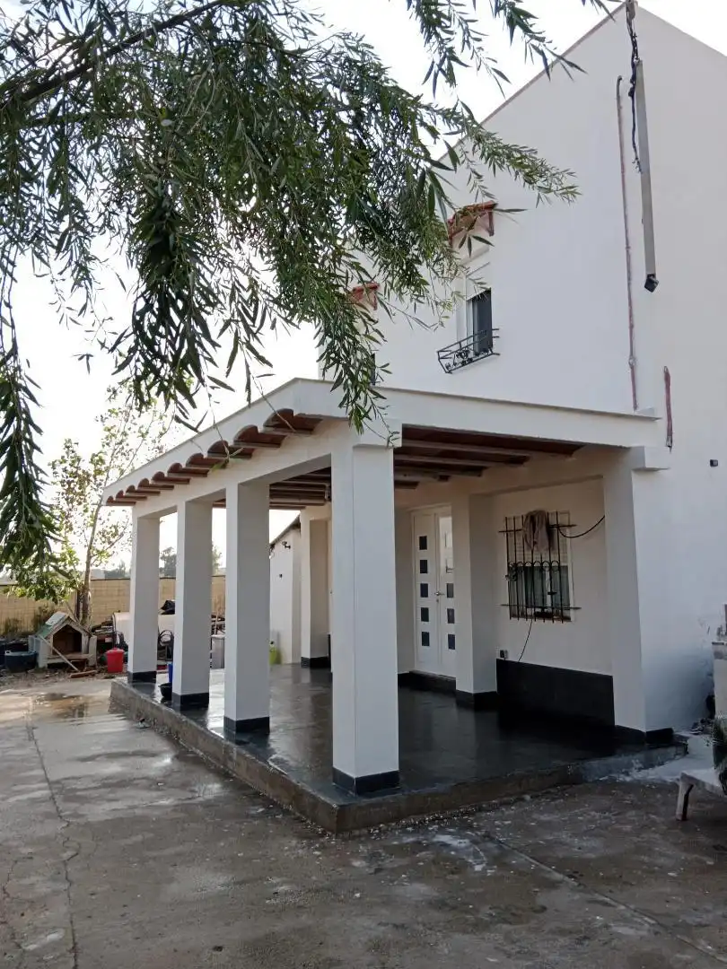 Vista exterior de Casa o xalet en venda en Deltebre amb Jardí privat