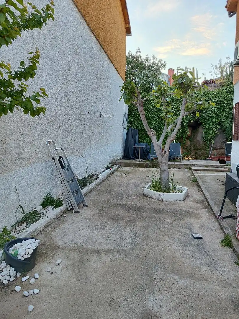 Casa o xalet en venda a Calle Juan II, 8, El Tiemblo Jardí de Casa o xalet en venda en El Tiemblo amb Aire condicionat, Terrassa i Balcó