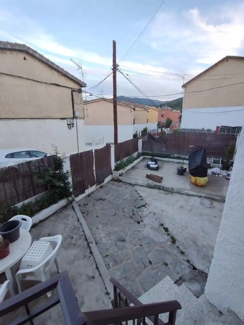 Casa o xalet en venda a Calle Juan II, 8, El Tiemblo Casa o xalet en venda en El Tiemblo amb Aire condicionat, Terrassa i Balcó
