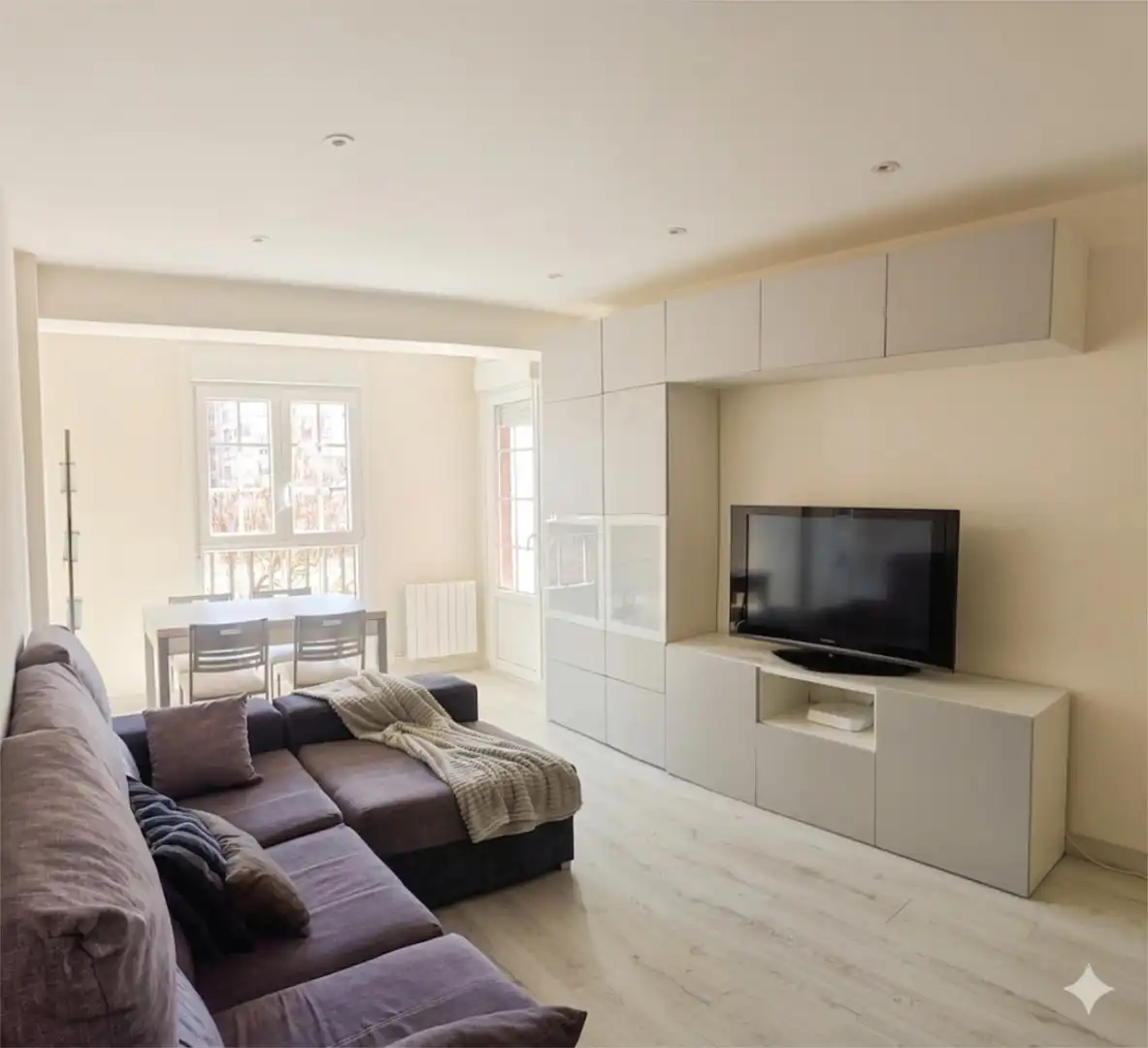 Wohnzimmer von Wohnung zum Verkauf in Vitoria - Gasteiz mit Terrasse und Balkon