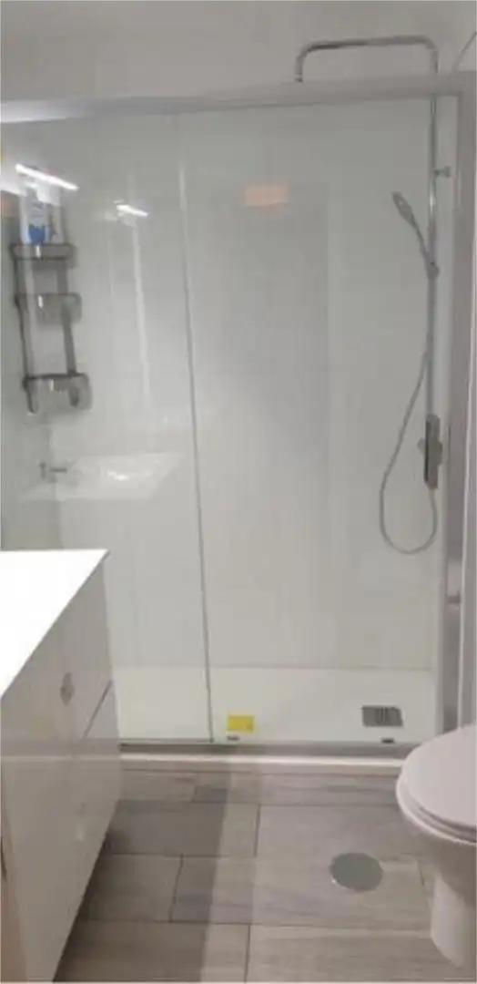 Flat for rent in Santuario Bathroom of Flat for rent in Chipiona with Terrace, Storage room and Furnished