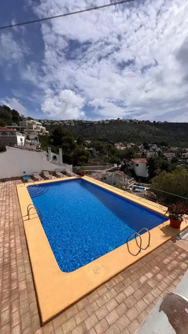 Piscina de Trastero de alquiler en Moraira