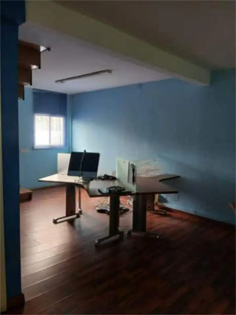 Office for rent in Madrid  with Air Conditioner