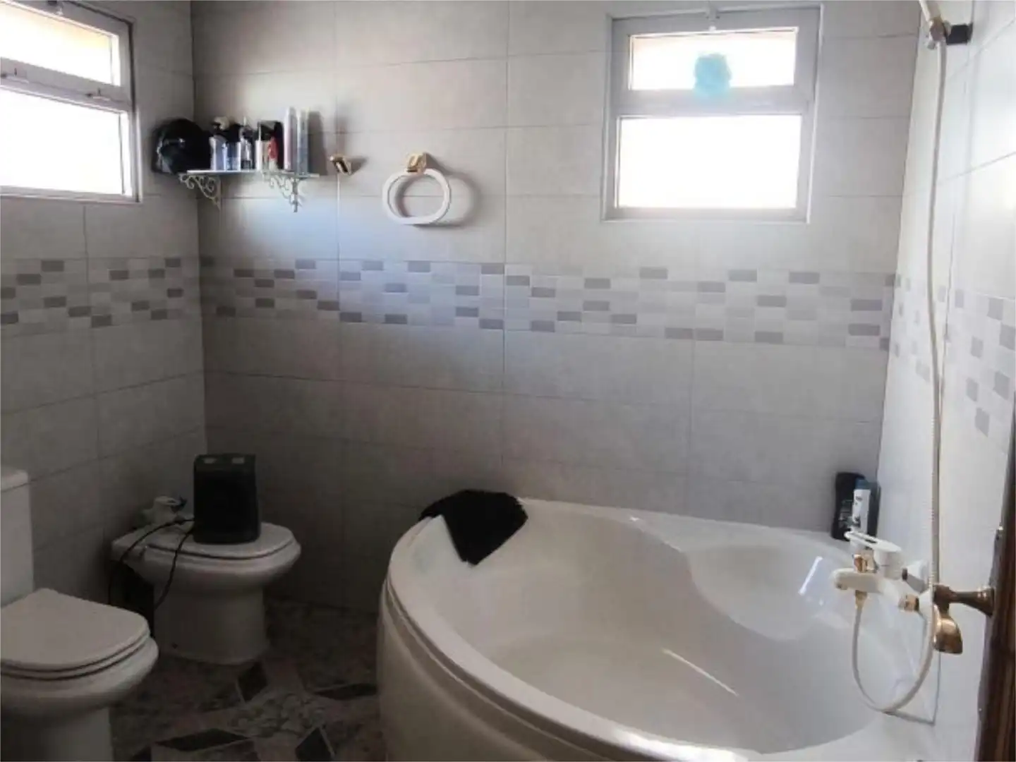 Badezimmer von Wohnung zur Miete in Jaraíz de la Vera