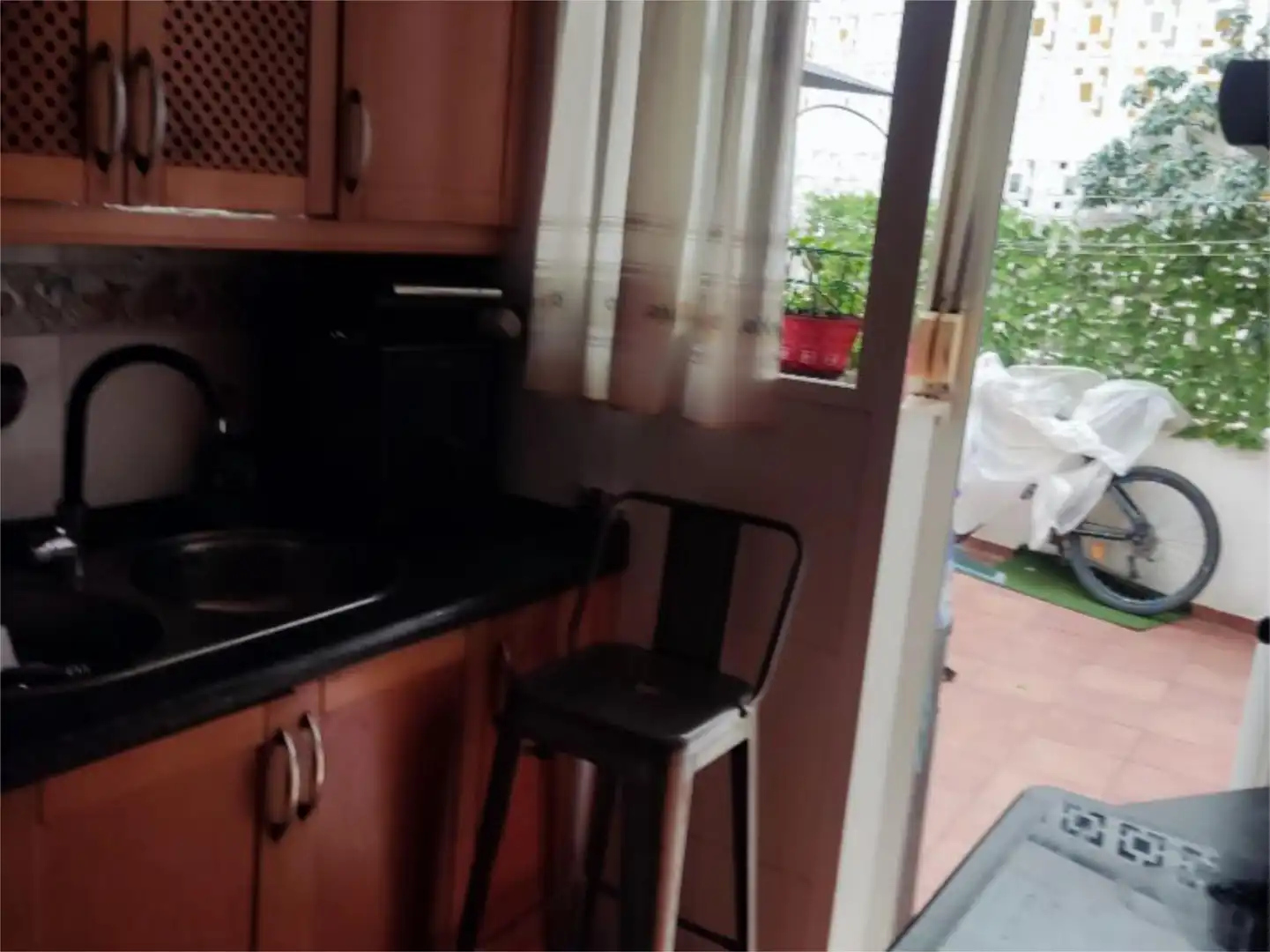 Flat for sale in Avenida de los Almogávares, 174, Ollerías - San Cayetano Kitchen of Flat for sale in Córdoba with Air Conditioner, Private garden and Terrace