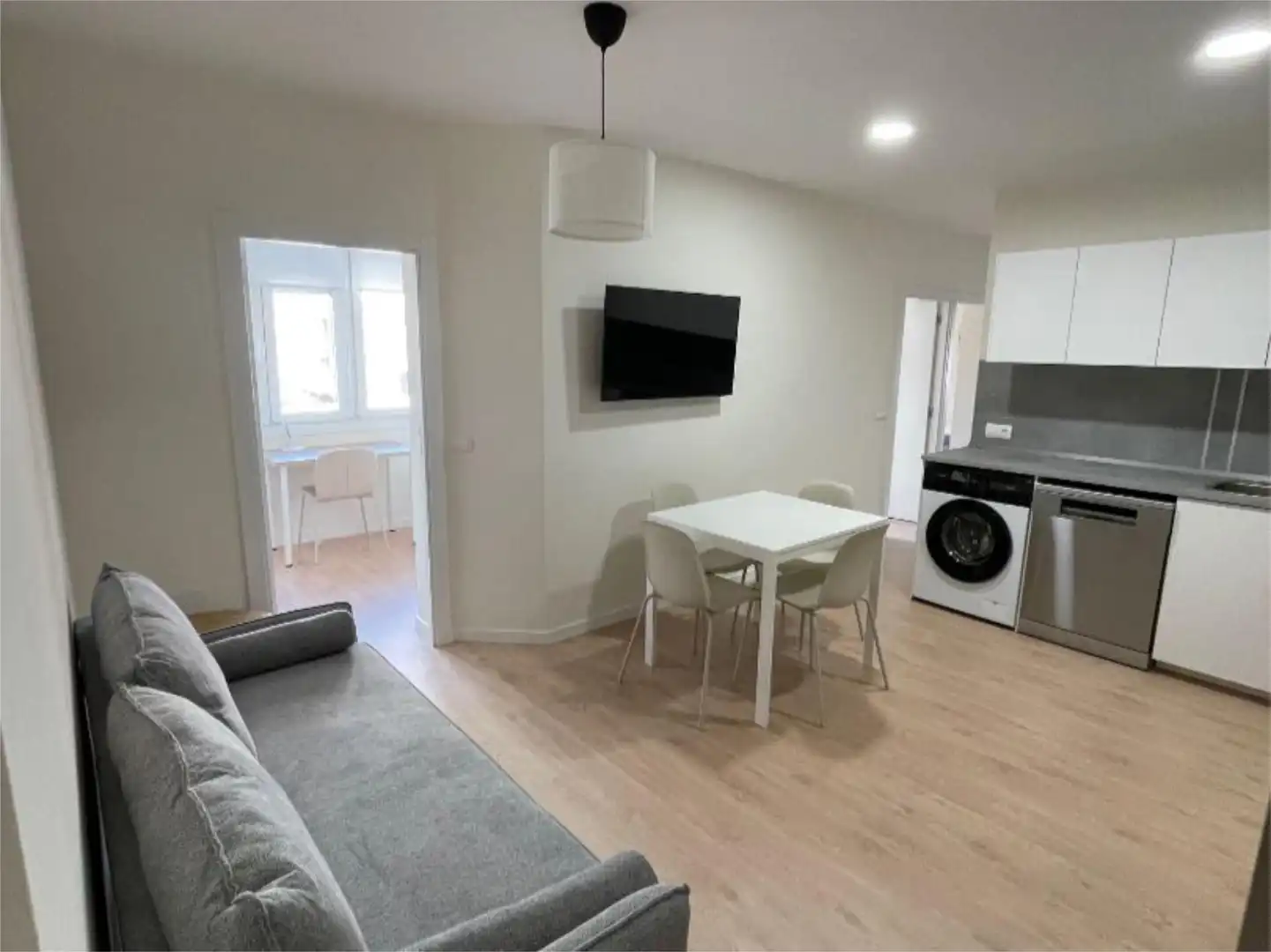 Wohnzimmer von Wohnung zur Miete in Getafe mit Heizung, Parkett und Möbliert