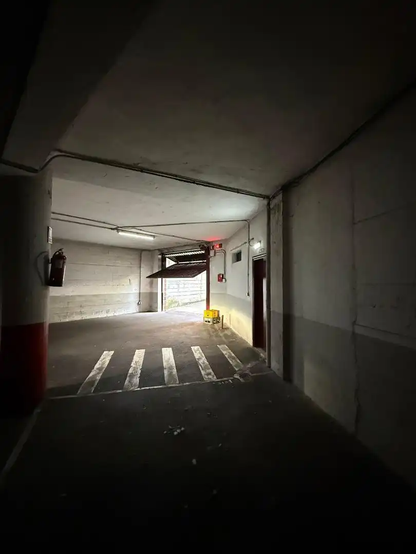 Piso en venta en Avenida de Pedro Masaveu, 29, Auditorio - Seminario - Parque de Invierno Parking de Piso en venta en Oviedo con Terraza y Balcón