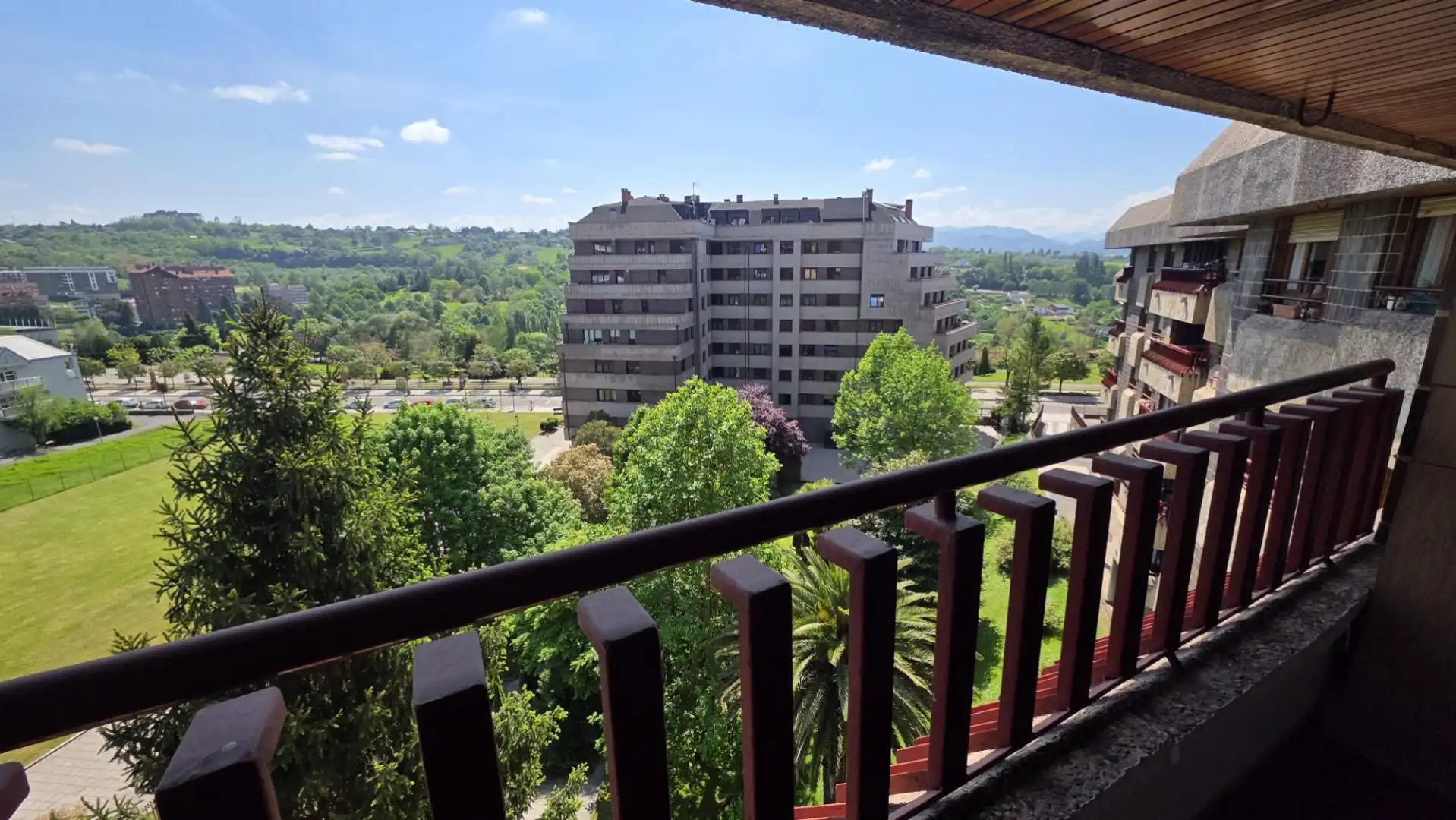 Piso en venta en Avenida de Pedro Masaveu, 29, Auditorio - Seminario - Parque de Invierno Terraza de Piso en venta en Oviedo con Terraza y Balcón
