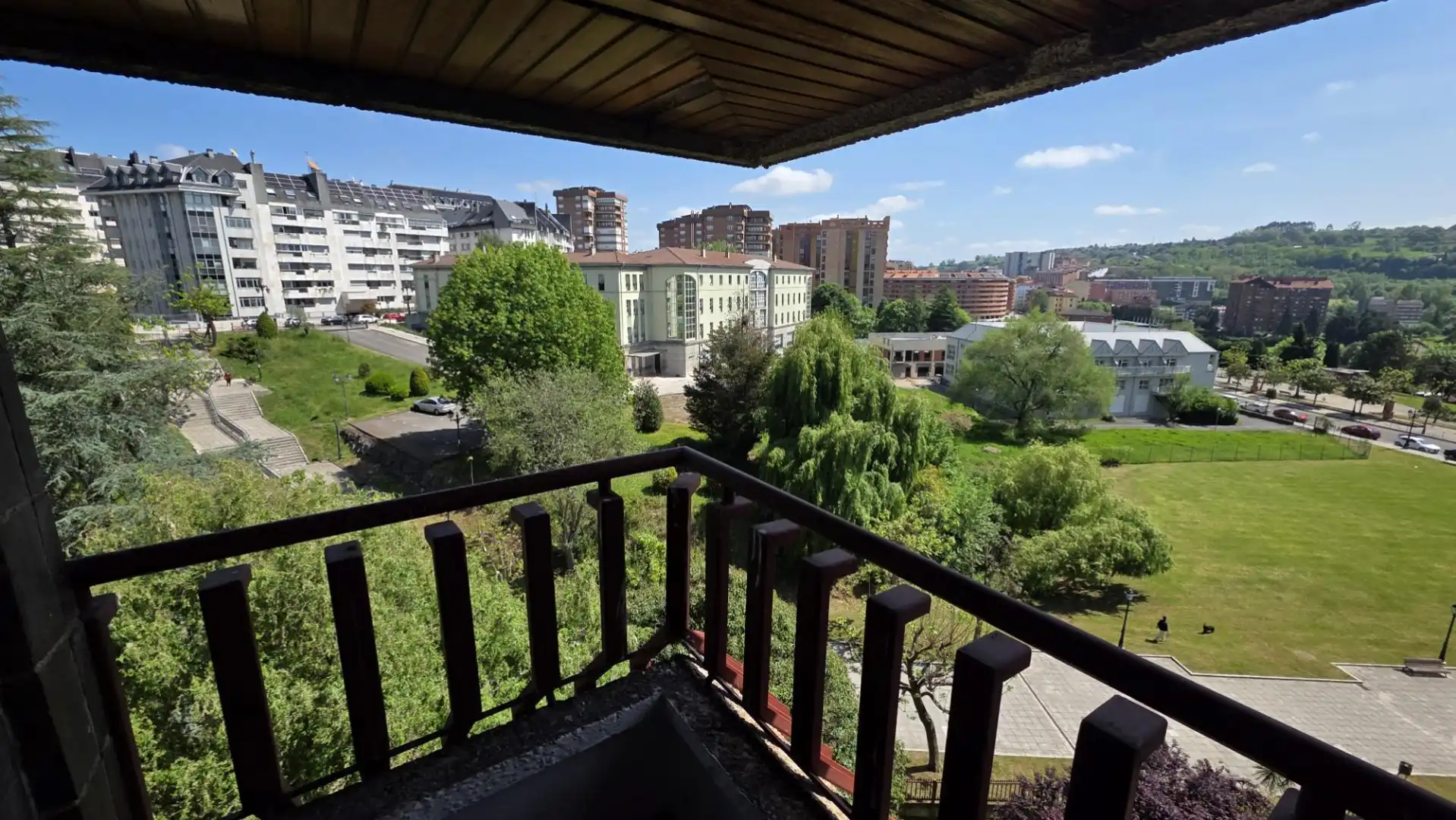 Piso en venta en Avenida de Pedro Masaveu, 29, Auditorio - Seminario - Parque de Invierno Terraza de Piso en venta en Oviedo con Terraza y Balcón