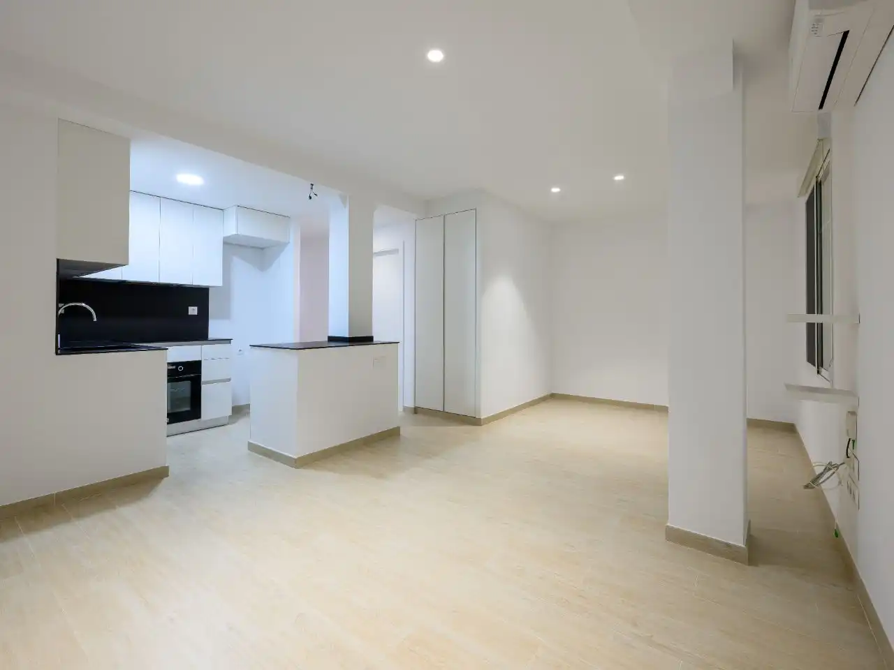 Wohnung zum Verkauf in Carrer de Sant Donís, 1, El Carme Küche von Wohnung zum Verkauf in Valencia Capital mit Klimaanlage