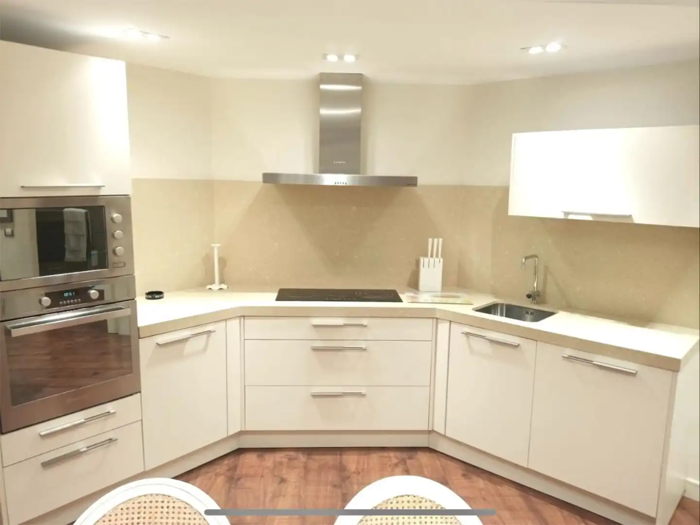 Casa o chalet en venta en Marazuela - El Torreón Cocina de Casa o chalet en venta en Las Rozas de Madrid con Aire acondicionado, Calefacción y Jardín privado