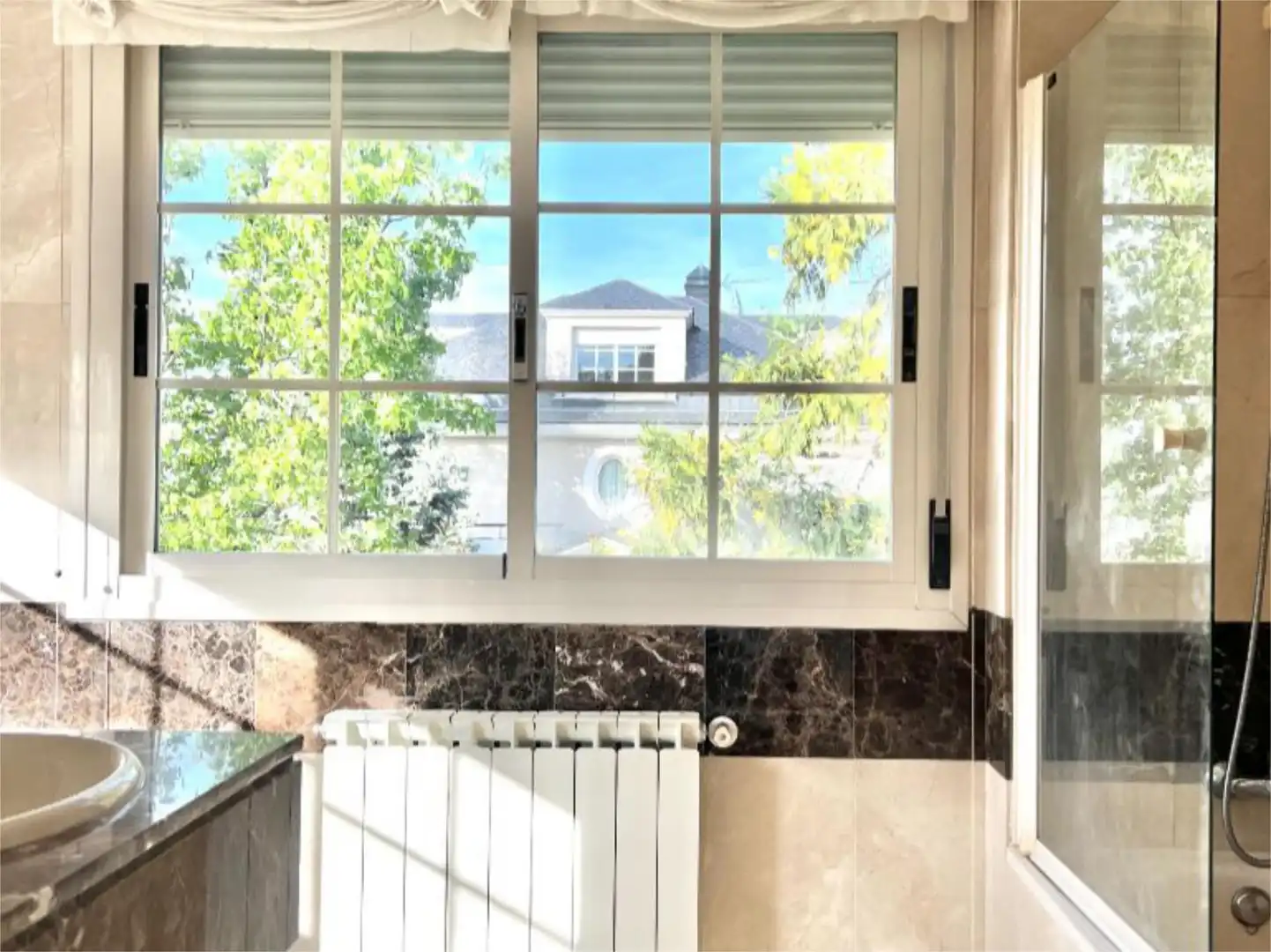 Casa o chalet en venta en Marazuela - El Torreón Jardín de Casa o chalet en venta en Las Rozas de Madrid con Aire acondicionado, Calefacción y Jardín privado