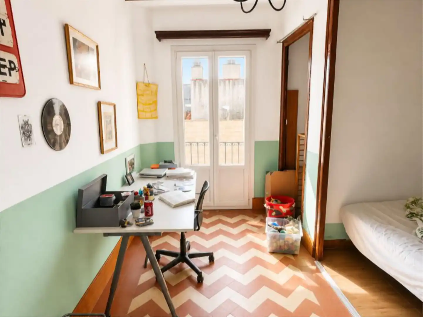 Casa adosada en venda a Centre Casa adosada en venda en Badalona amb Calefacció, Jardí privat i Parquet