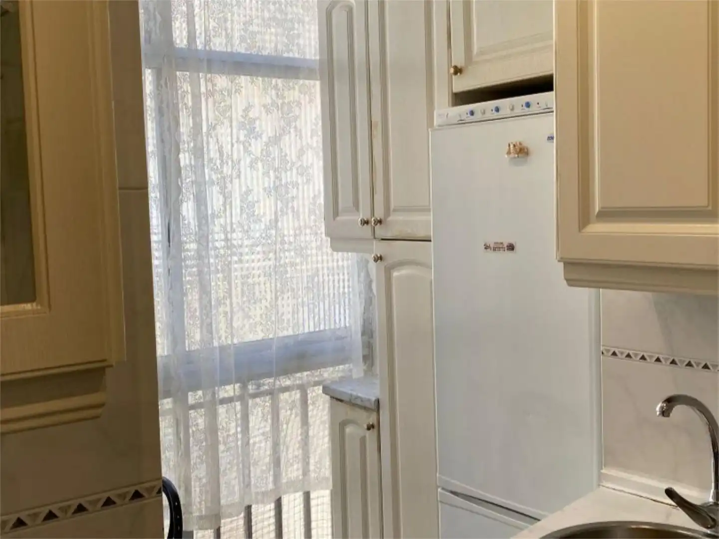 Piso en venta en Travesía de Ronda, 5, Rosas - Musas Cocina de Piso en venta en Madrid Capital con Terraza