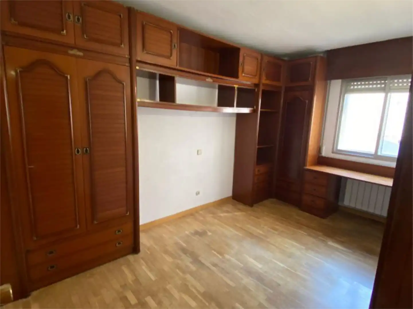 Piso en venta en Travesía de Ronda, 5, Rosas - Musas Habitación de Piso en venta en Madrid Capital con Terraza