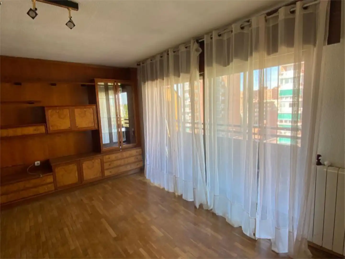 Piso en venta en Travesía de Ronda, 5, Rosas - Musas Habitación de Piso en venta en Madrid Capital con Terraza