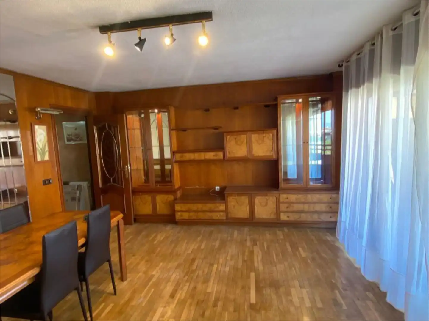 Piso en venta en Travesía de Ronda, 5, Rosas - Musas Comedor de Piso en venta en Madrid Capital con Terraza