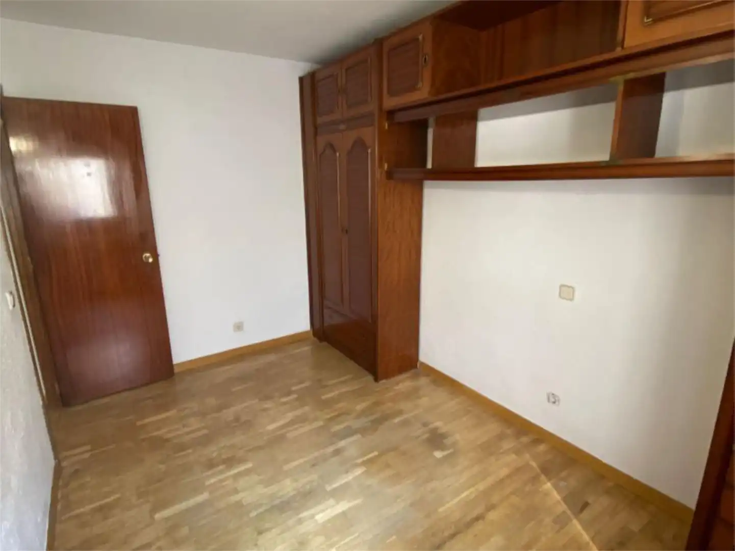 Piso en venta en Travesía de Ronda, 5, Rosas - Musas Habitación de Piso en venta en Madrid Capital con Terraza