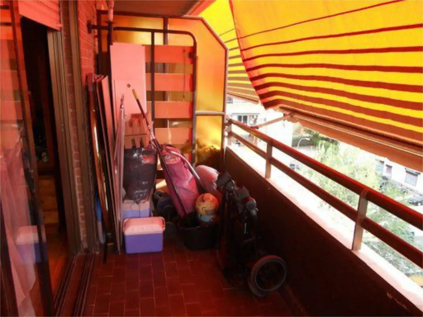 Piso en venta en Travesía de Ronda, 5, Rosas - Musas Terraza de Piso en venta en Madrid Capital con Terraza