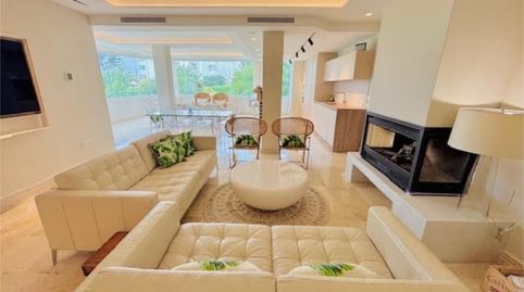 Foto 4 de Piso de alquiler en Vial Camino, 7a, Guadalmina Alta, Marbella