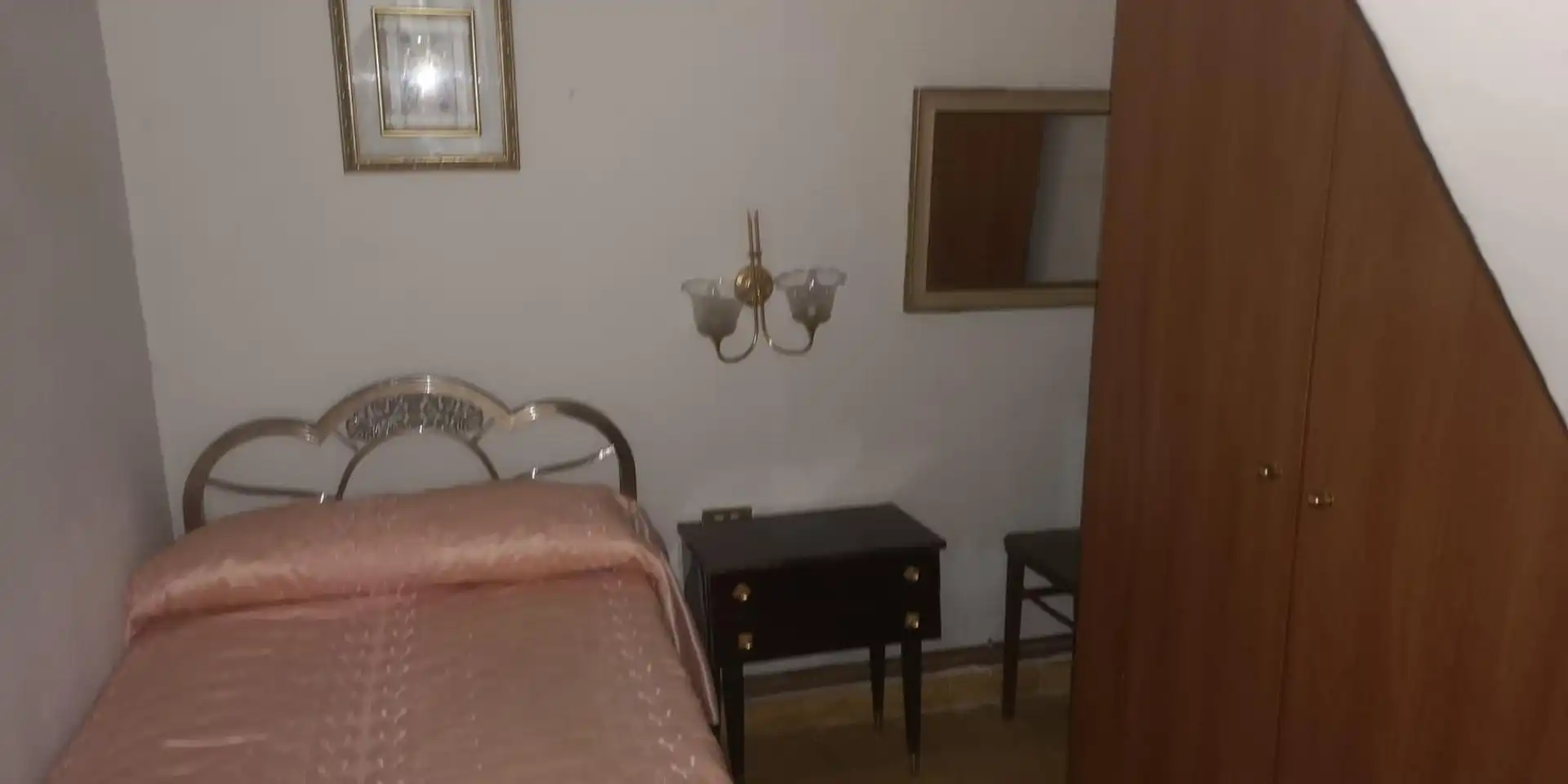 Habitación de Piso en venta en San Martín de Pusa con Calefacción, Trastero y Amueblado