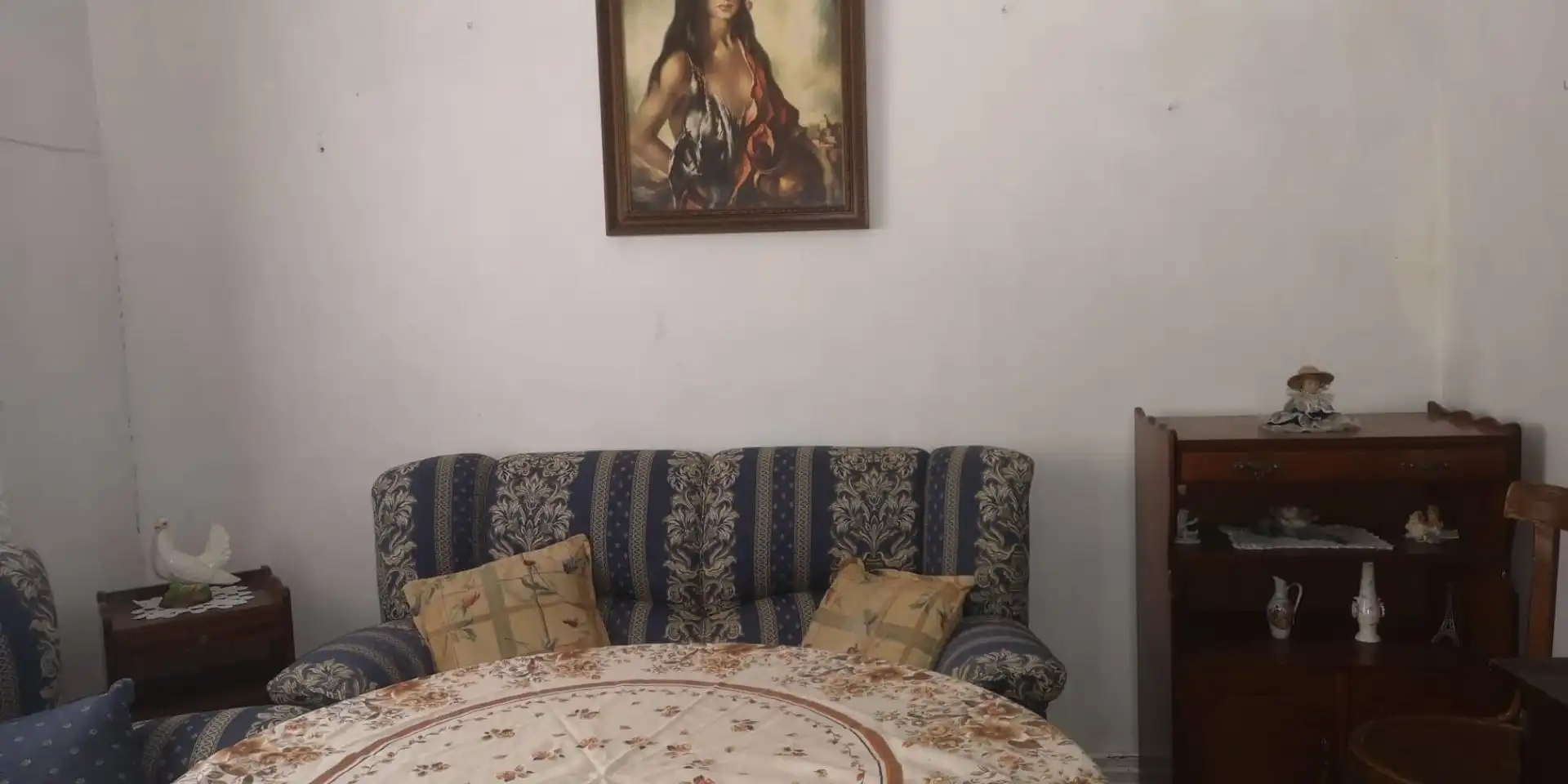 Sala de estar de Piso en venta en San Martín de Pusa con Calefacción, Trastero y Amueblado