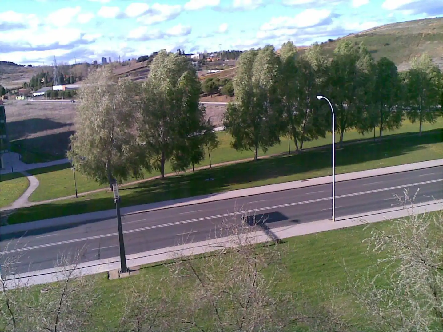 Vista exterior de Piso en venta en León Capital  con Calefacción, Parquet y Terraza