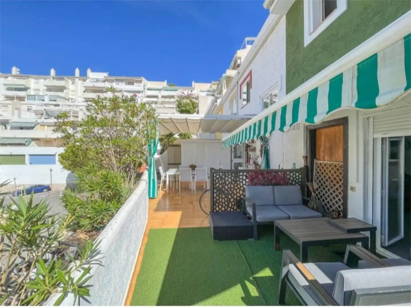 Maisonette zum Verkauf in Calle Noreña, 2, Playa Poniente Maisonette zum Verkauf in Calle Noreña, 2, Playa Poniente