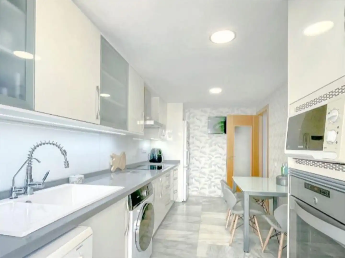 Maisonette zum Verkauf in Calle Noreña, 2, Playa Poniente Maisonette zum Verkauf in Calle Noreña, 2, Playa Poniente