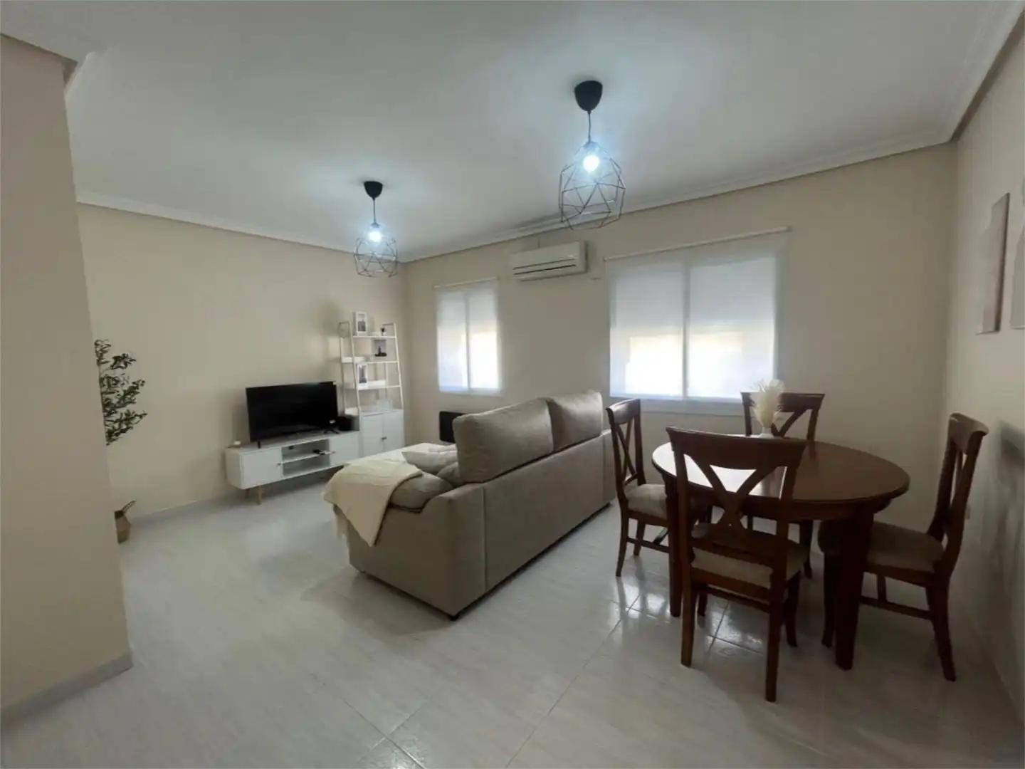 Sala de estar de Piso de alquiler en Coria con Aire acondicionado, Calefacción y Amueblado