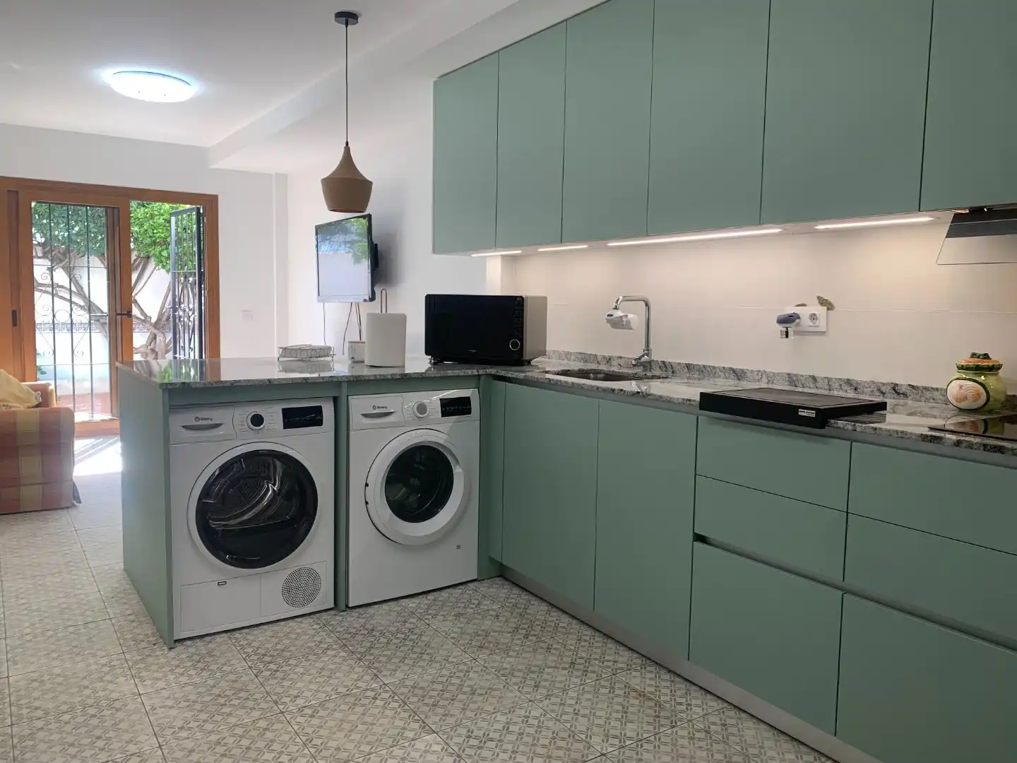 Kitchen of Duplexes for sale in  Almería Capital  with Air Conditioner and Balcony