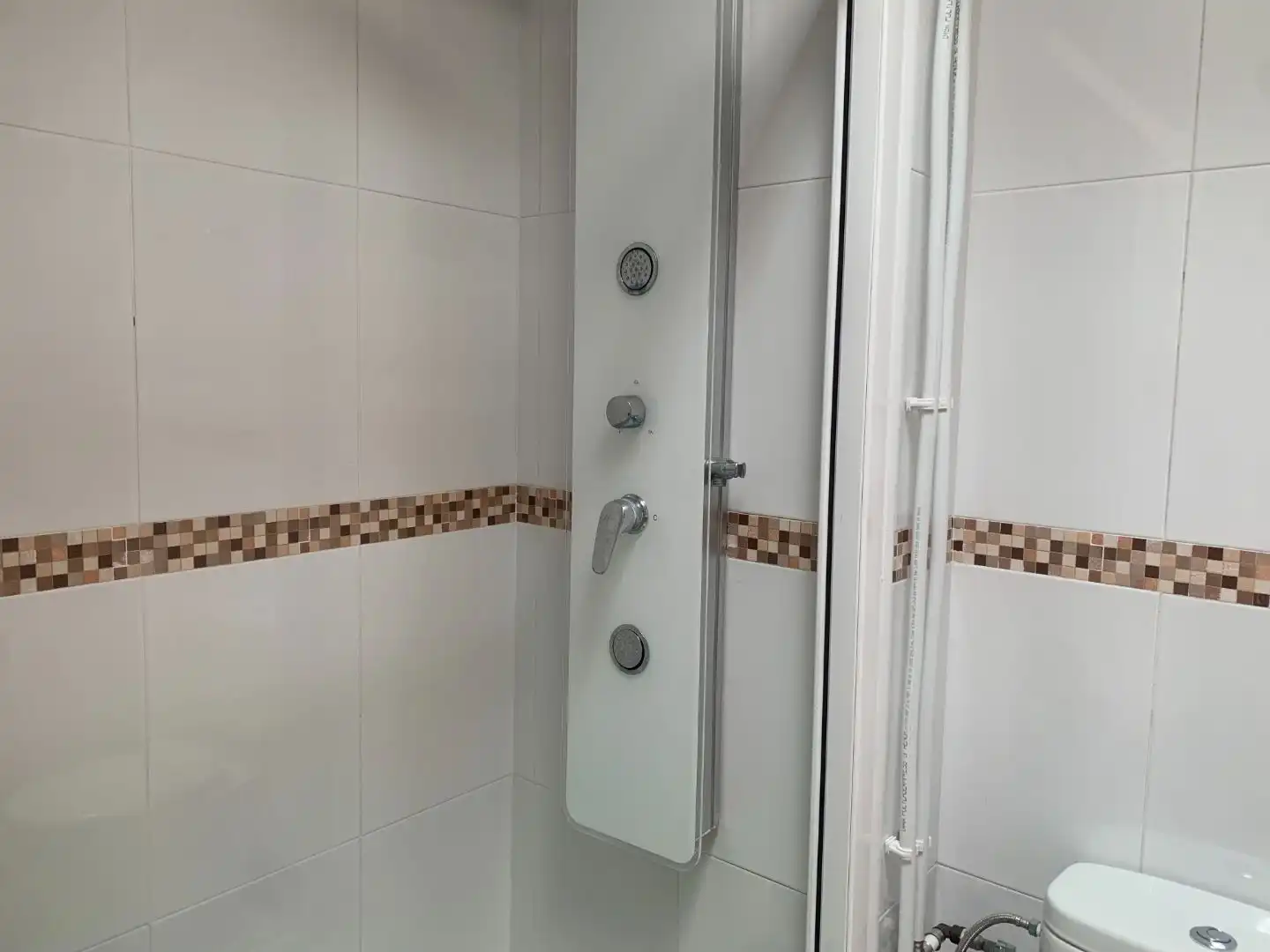 Bathroom of Duplexes for sale in  Almería Capital  with Air Conditioner and Balcony