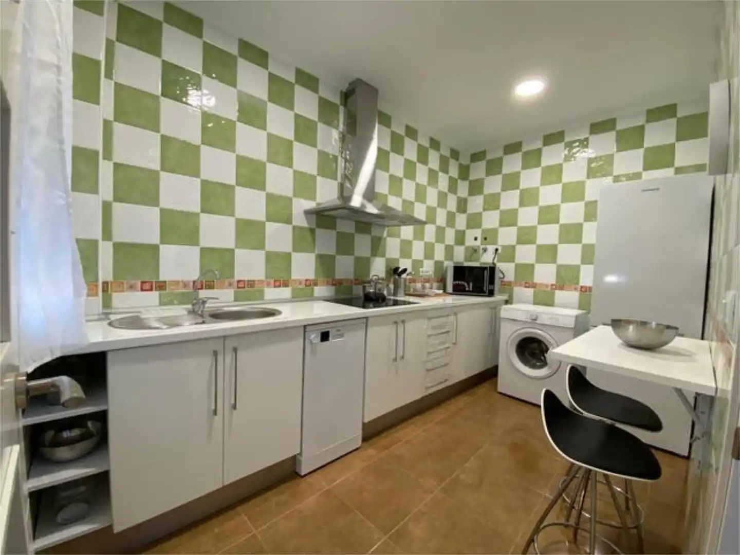 Kitchen of Flat for rent in Los Palacios y Villafranca