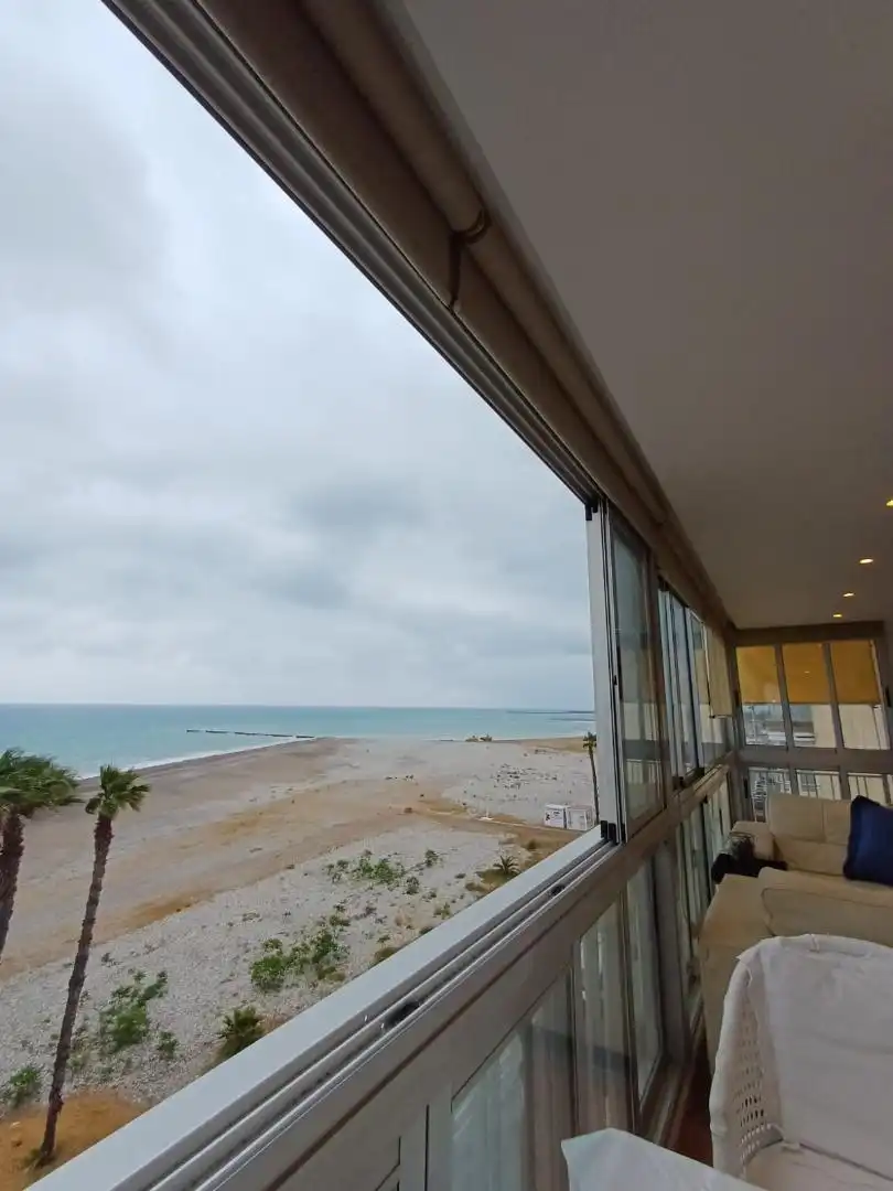 Wohnung zum Verkauf in Avinguda Mediterrània, 163, Playa Schlafzimmer von Wohnung zum Verkauf in Burriana / Borriana mit Terrasse und Balkon