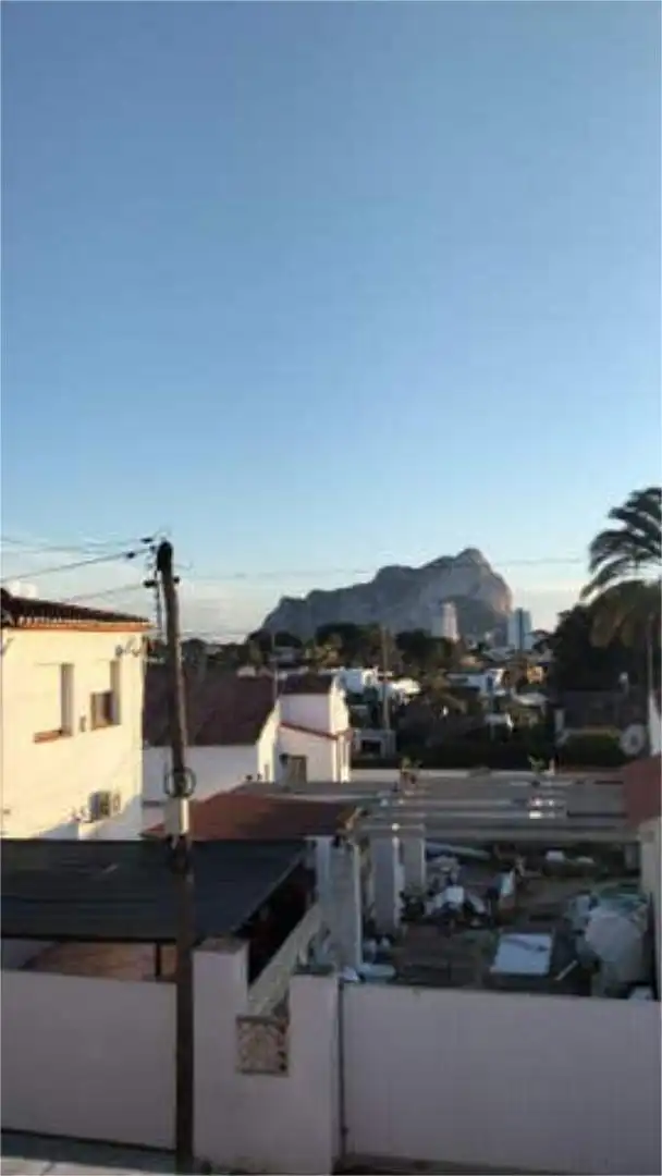 Casa adosada en venda a Carrió - La Merced - Los Pinos Vista exterior de Casa adosada en venda en Calpe / Calp amb Terrassa i Piscina