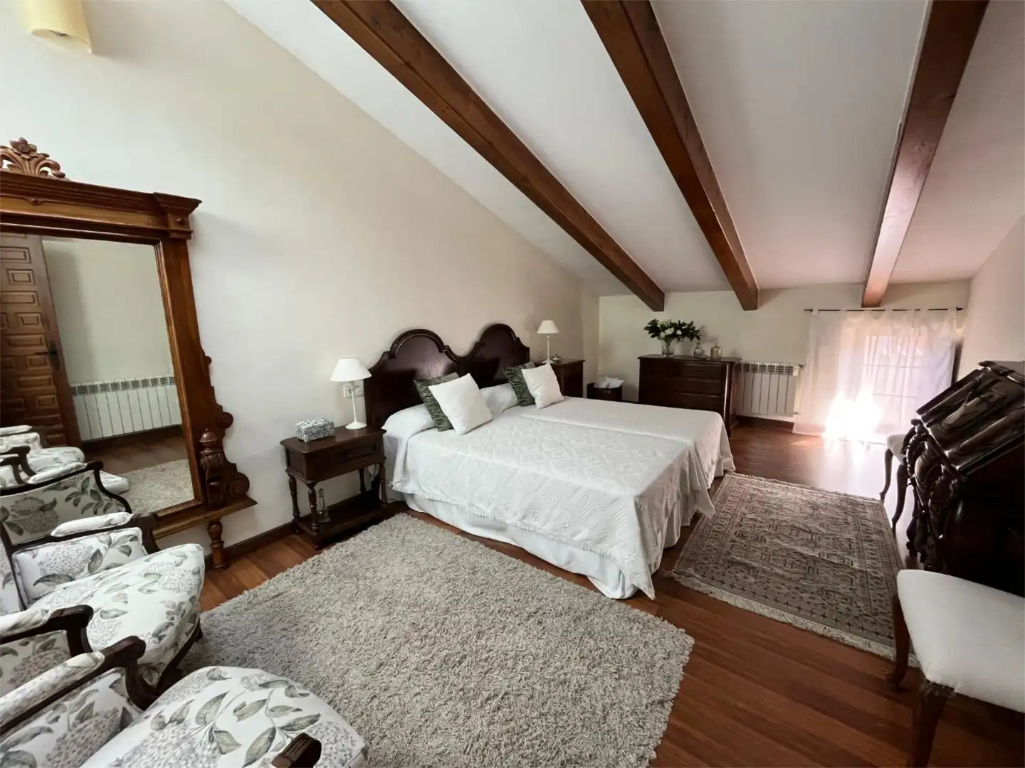 Casa adosada en venda a Calle Ramón y Cajal, 22, Arabayona de Mógica Dormitori de Casa adosada en venda en Arabayona de Mógica amb Calefacció, Jardí privat i Parquet