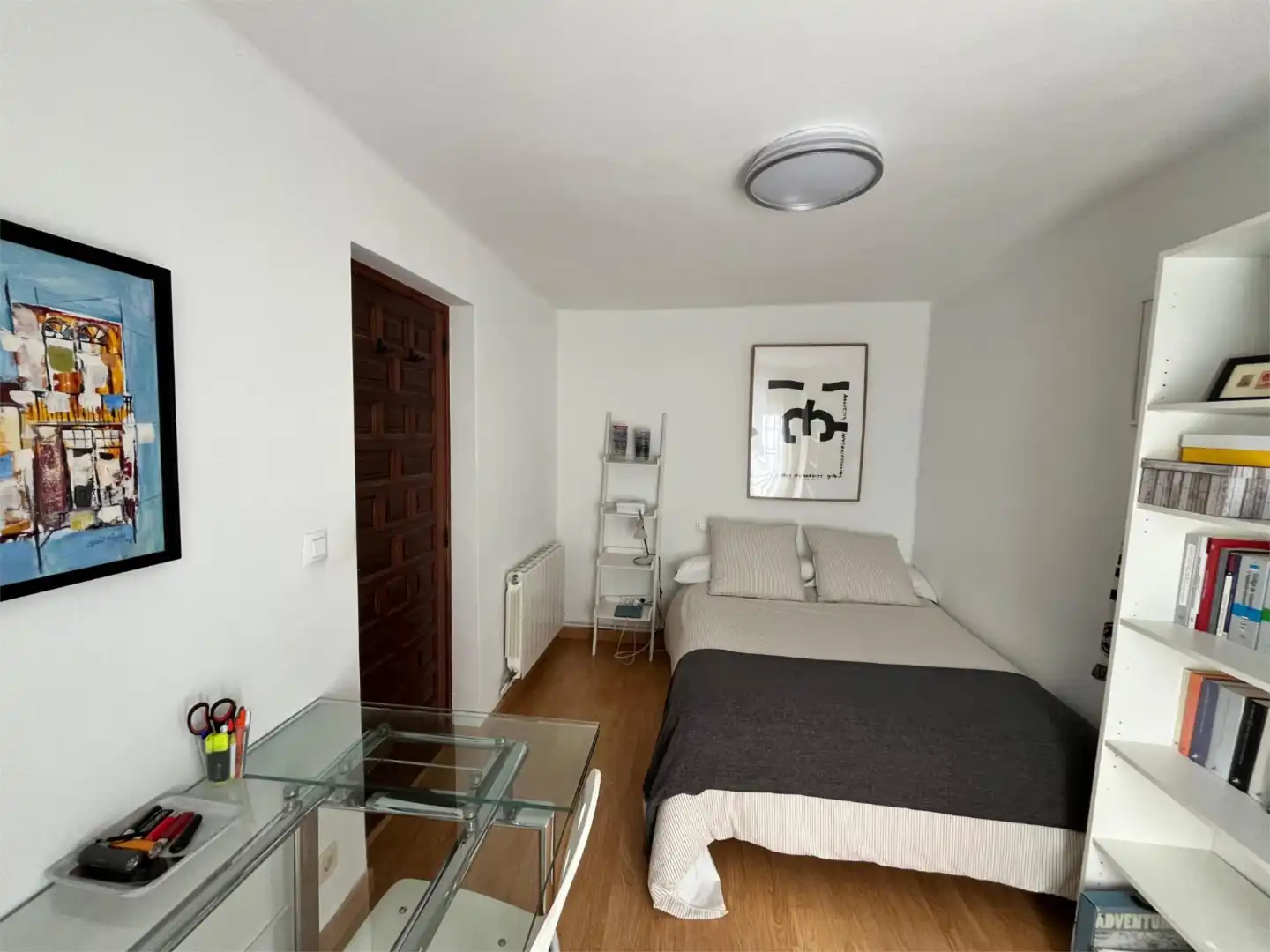 Casa adosada en venda a Calle Ramón y Cajal, 22, Arabayona de Mógica Dormitori de Casa adosada en venda en Arabayona de Mógica amb Calefacció, Jardí privat i Parquet