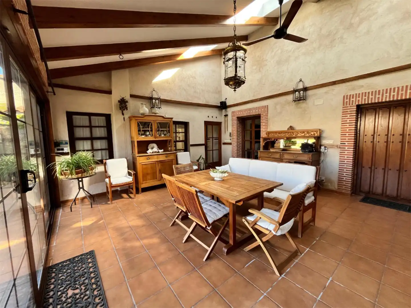 Casa adosada en venda a Calle Ramón y Cajal, 22, Arabayona de Mógica Terrassa de Casa adosada en venda en Arabayona de Mógica amb Calefacció, Jardí privat i Parquet