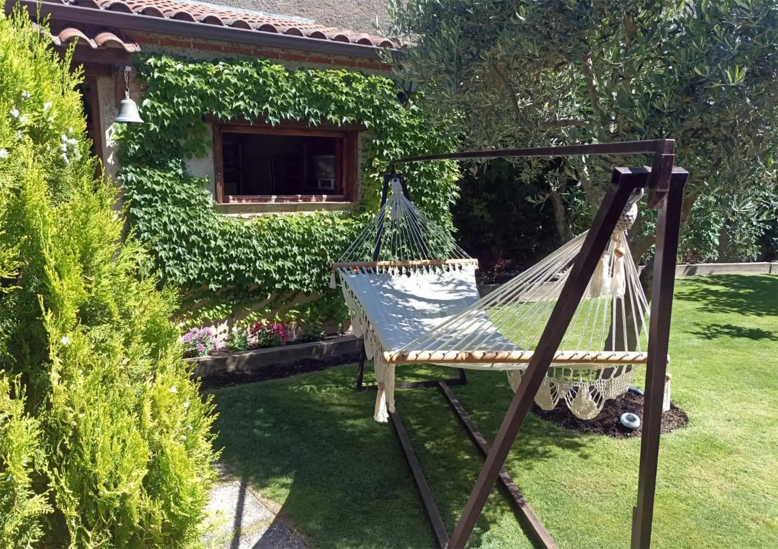 Casa adosada en venda a Calle Ramón y Cajal, 22, Arabayona de Mógica Jardí de Casa adosada en venda en Arabayona de Mógica amb Calefacció, Jardí privat i Parquet